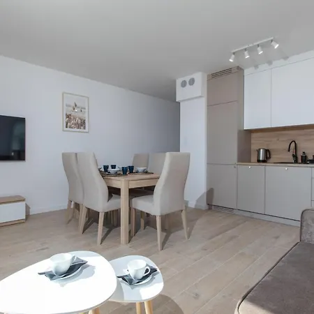 Kaszmir By Major Domus Club *