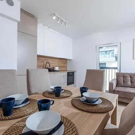 Kaszmir By Major Domus Club *